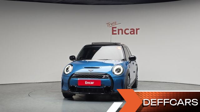 Mini COOPER 5Door Classic Third Generation купить на сайте DeffCars