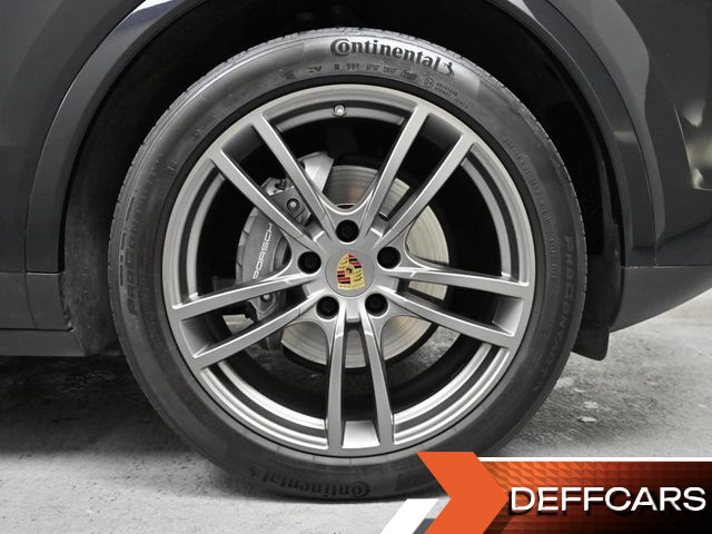 Porsche CAYENNE 3.0 PLATINUM EDITION купить на сайте DeffCars