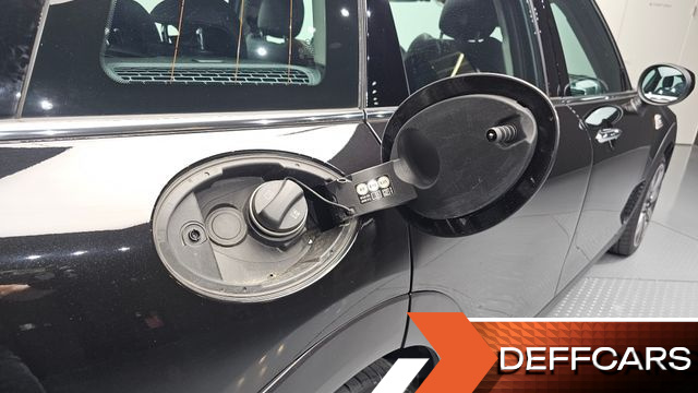Mini CLUBMAN Standard 2nd купить на сайте DeffCars