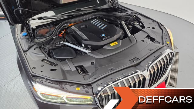 BMW 7-SERIES 745Le iPerformance Design Pure Excellence купить на сайте DeffCars