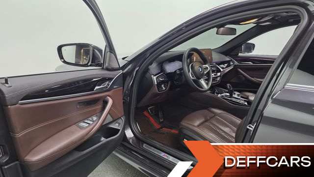 BMW 5-SERIES 530i xDrive M Sport Package купить на сайте DeffCars
