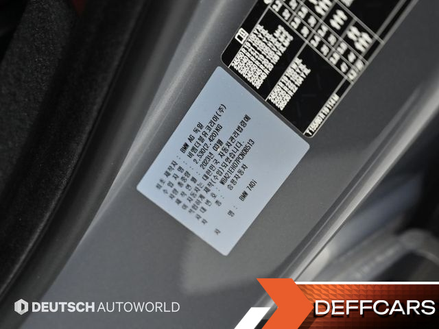 BMW 7-SERIES 740i sDrive M Sport купить на сайте DeffCars