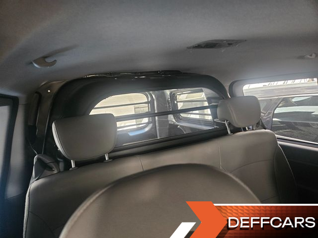Hyundai STAREX Van 5-Seater Smart купить на сайте DeffCars