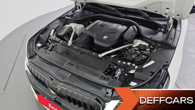 BMW 5-SERIES 530i xDrive M Sport купить на сайте DeffCars