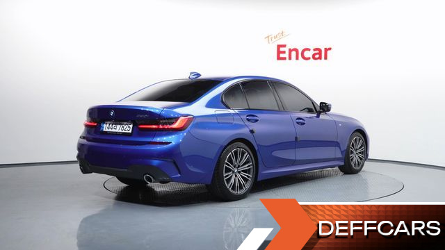 BMW 3-SERIES 320i M Sport купить на сайте DeffCars