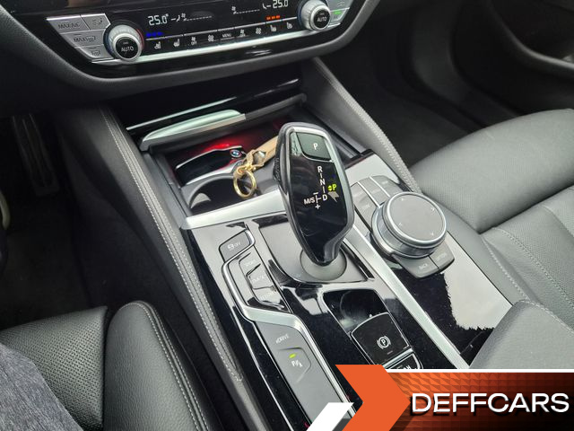 BMW 5-SERIES 530e M Sport купить на сайте DeffCars