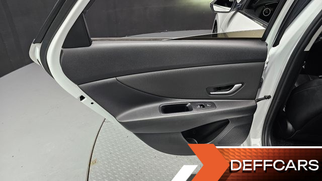 Hyundai AVANTE 1.6 Inspiration купить на сайте DeffCars