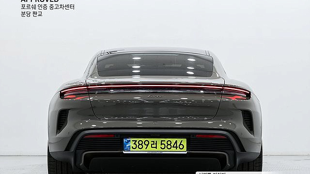 Porsche TAYCAN Turbo купить на сайте DeffCars