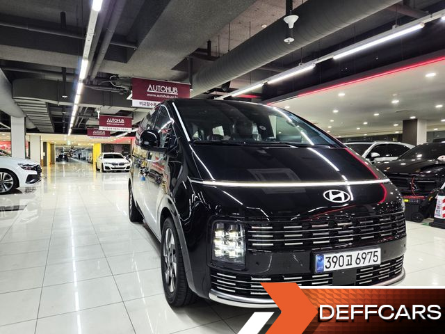 Hyundai STARIA L3.5 Lounge 7-Seater Inspiration купить на сайте DeffCars