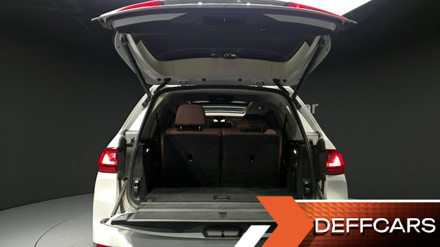 BMW X7 xDrive 40d Design Pure Excellence 7-Seater купить на сайте DeffCars