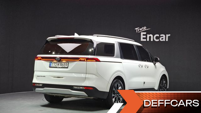 Kia CARNIVAL 9-Seater Prestige купить на сайте DeffCars