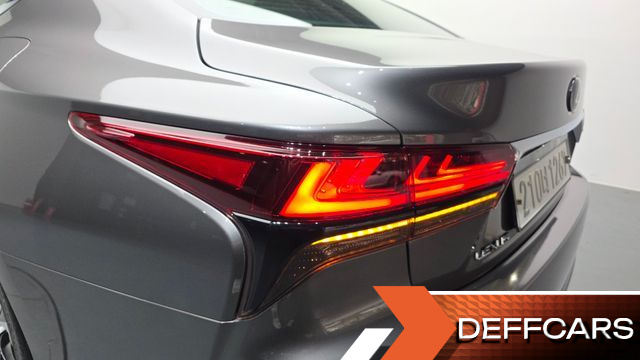 Lexus LS 3.5 Luxury AWD купить на сайте DeffCars