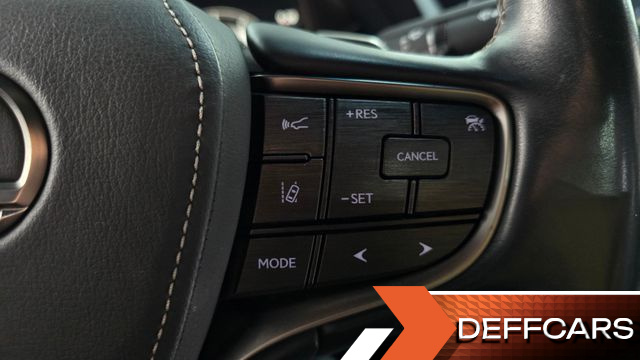 Lexus LS 3.5 Luxury AWD купить на сайте DeffCars