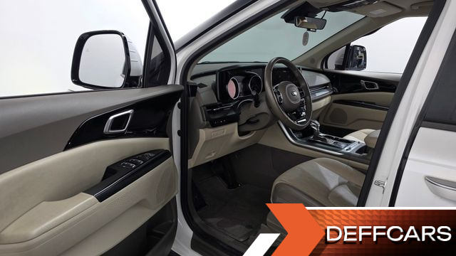 Kia CARNIVAL Diesel 11-Seater Prestige купить на сайте DeffCars