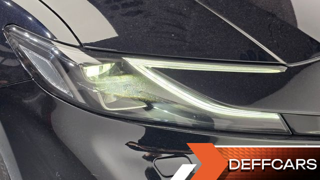 Toyota CAMRY 2.5 XLE Hybrid купить на сайте DeffCars