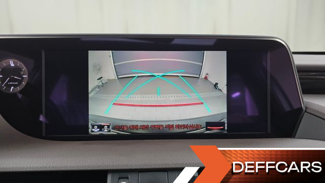 Lexus ES Luxury Plus купить на сайте DeffCars