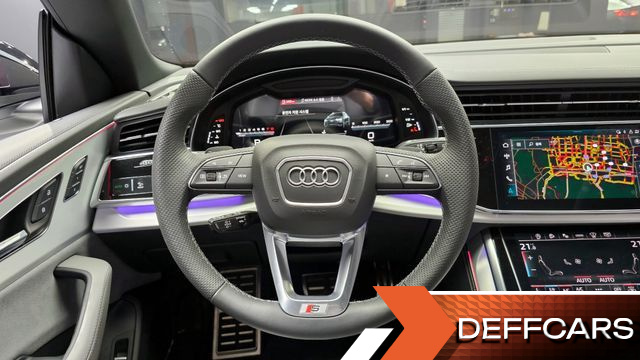 Audi Q8 55 TFSI Quattro Premium купить на сайте DeffCars