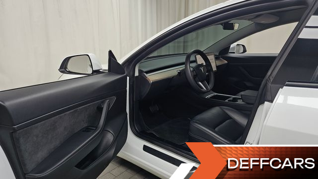 Tesla MODEL 3 Standard Range Plue RWD купить на сайте DeffCars