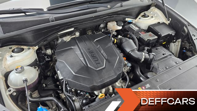 Hyundai SANTAFE Diesel 2.2 4WD Calligraphy купить на сайте DeffCars