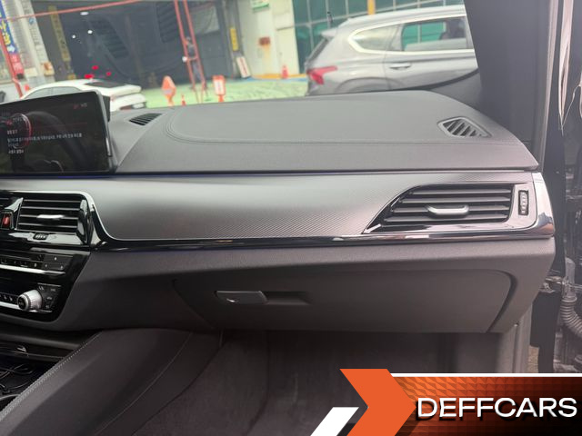 BMW M5 M5 Sedan купить на сайте DeffCars