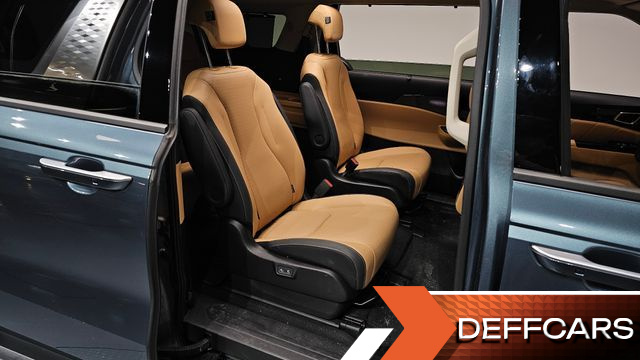 Kia CARNIVAL Gasoline 9-Seater Signature купить на сайте DeffCars