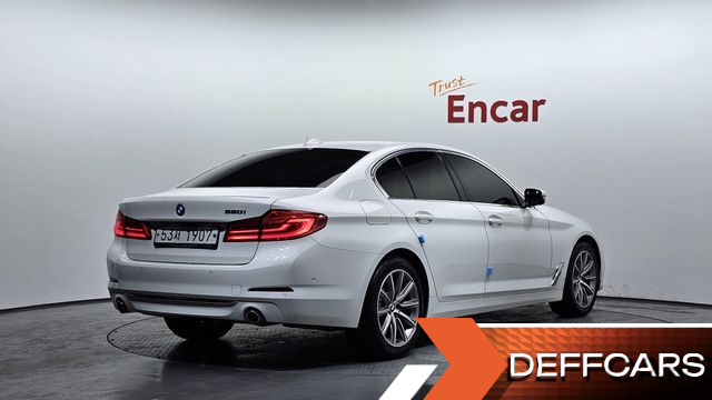 BMW 5-SERIES 520i Luxury купить на сайте DeffCars