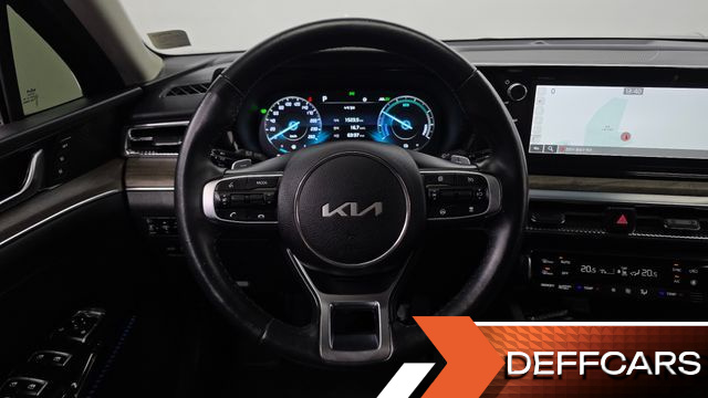 Kia K5 Signature купить на сайте DeffCars