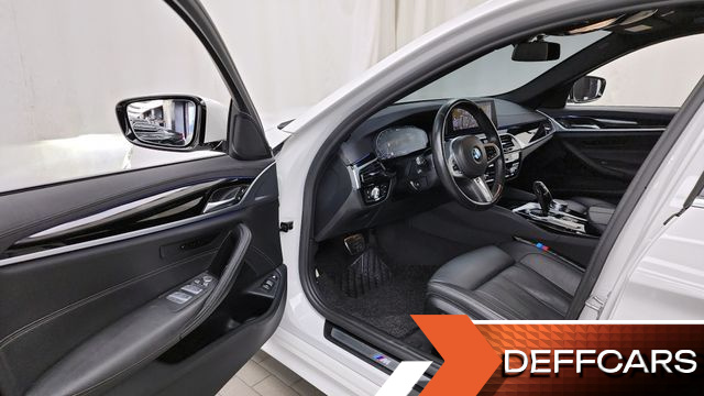 BMW 5-SERIES 530e M Sport купить на сайте DeffCars