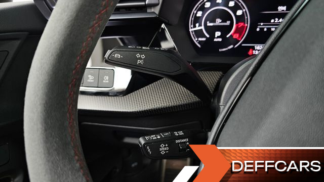 Audi RS3 2.5 TFSI Quattro Carbon Edition купить на сайте DeffCars
