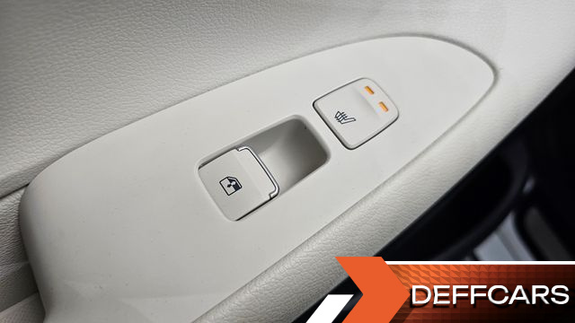 Hyundai GRANDEUR Le Blanc купить на сайте DeffCars