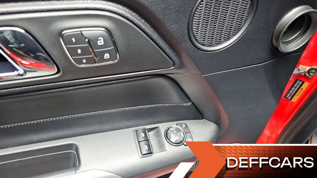 Ford MUSTANG Coupe купить на сайте DeffCars