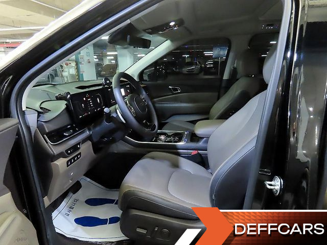 Kia CARNIVAL Gasoline 7-Seater Outdoor Noblesse купить на сайте DeffCars
