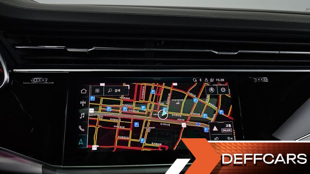 Audi Q8 55 TFSI Quattro Premium купить на сайте DeffCars
