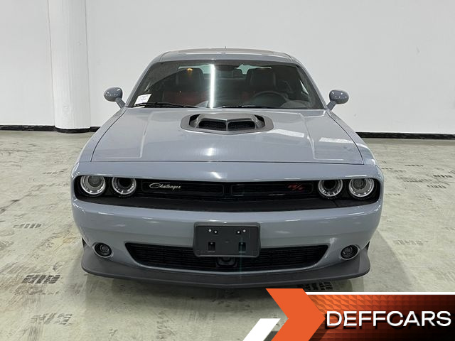 Dodge CHALLENGER 5.7 купить на сайте DeffCars