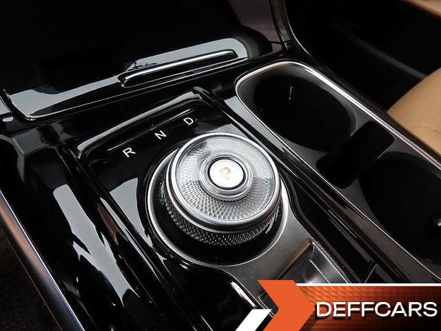 Kia CARNIVAL 9-Seater Noblesse купить на сайте DeffCars