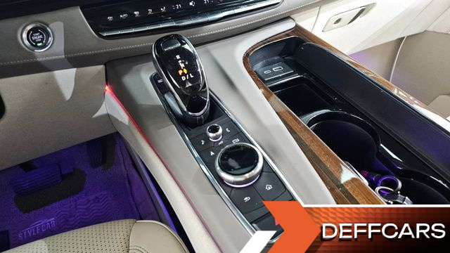 Cadillac ESCALADE 6.2 Sports Platinum купить на сайте DeffCars