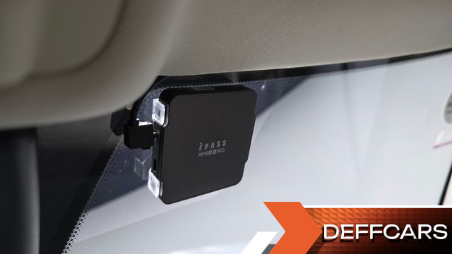 Land Rover RANGE ROVER EVOQUE 2.0 TD4 HSE купить на сайте DeffCars
