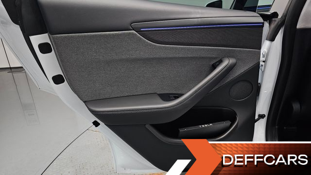 Tesla MODEL Y Long Range AWD купить на сайте DeffCars