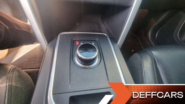 Land Rover DISCOVERY SPORT 2.0 TD4 SE купить на сайте DeffCars