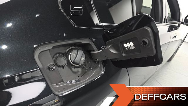 BMW 5-SERIES 530i xDrive M Sport Pro Special Edition купить на сайте DeffCars