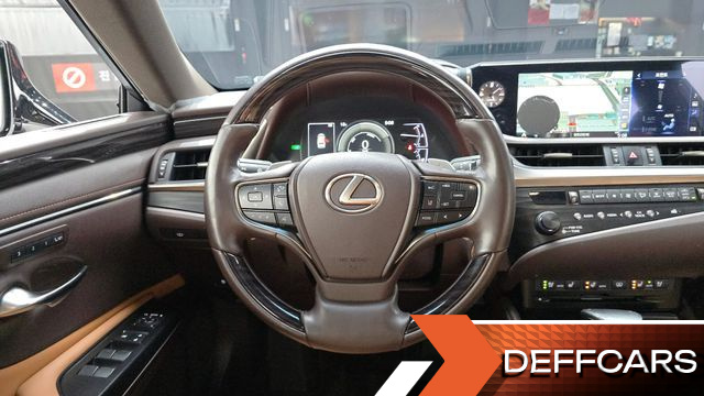Lexus ES Luxury Plus купить на сайте DeffCars
