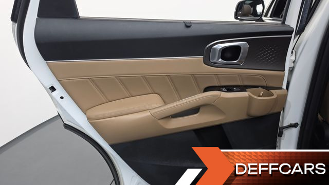 Kia SORENTO Gasoline 2.5T 4WD Signature купить на сайте DeffCars