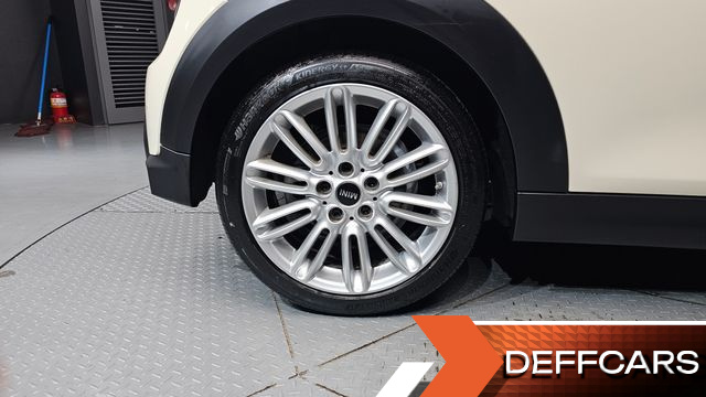 Mini COOPER Classic Plus 3rd купить на сайте DeffCars