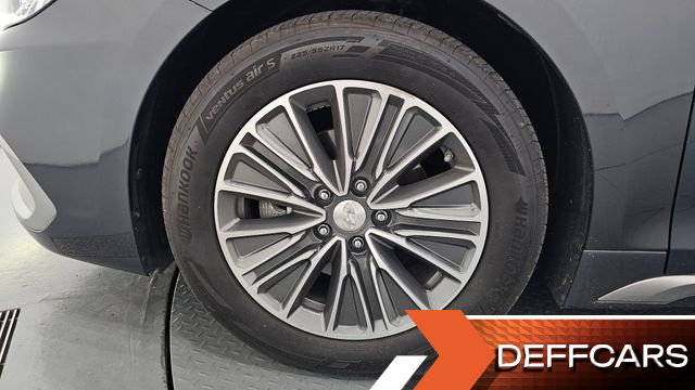 Hyundai GRANDEUR Exclusive купить на сайте DeffCars