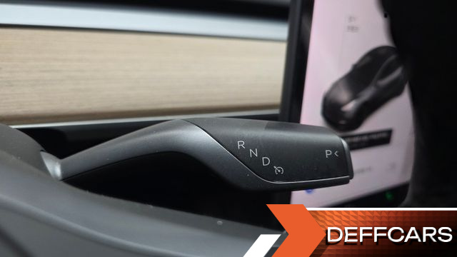 Tesla MODEL Y Long Range AWD купить на сайте DeffCars