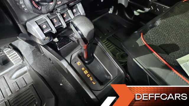 Suzuki JIMNY 1.5 купить на сайте DeffCars