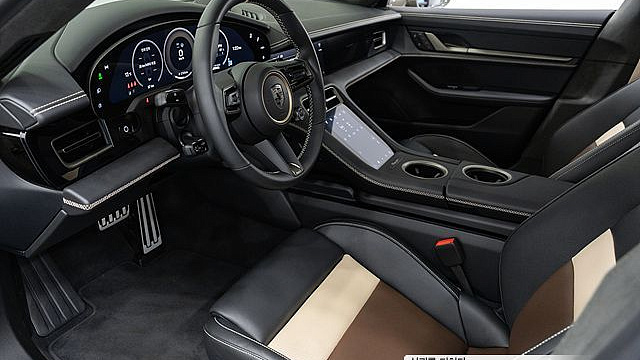 Porsche TAYCAN Turbo купить на сайте DeffCars