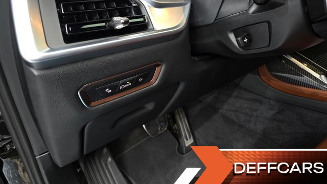 BMW X7 xDrive 40i M Sport 6STR купить на сайте DeffCars