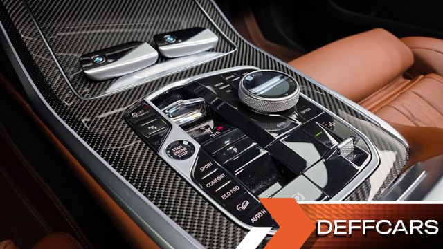 BMW X7 xDrive 40i M Sport 6STR купить на сайте DeffCars