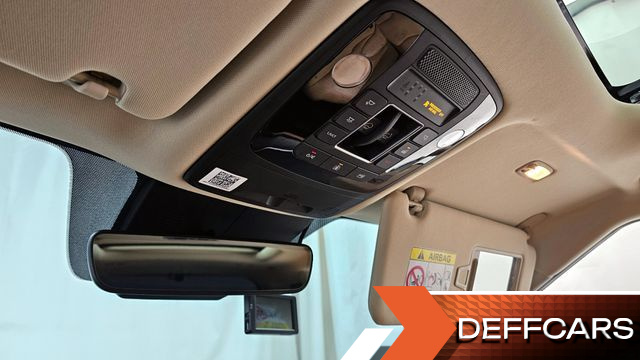 Kia CARNIVAL Gasoline 9-Seater Signature купить на сайте DeffCars